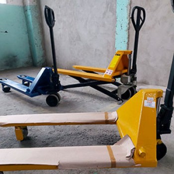 Manutenção em carrinhos hidráulicos